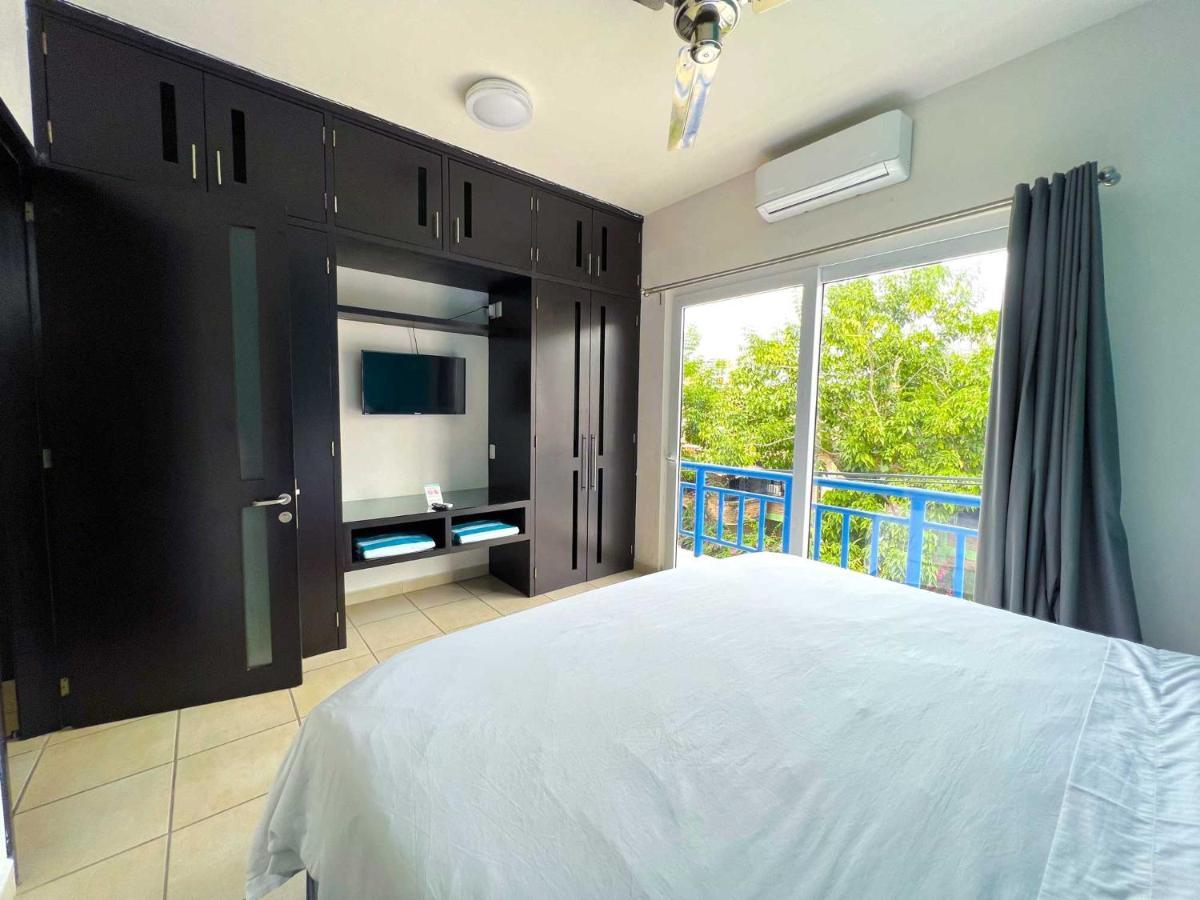 Cardenas Suites Puerto Vallarta Exterior foto